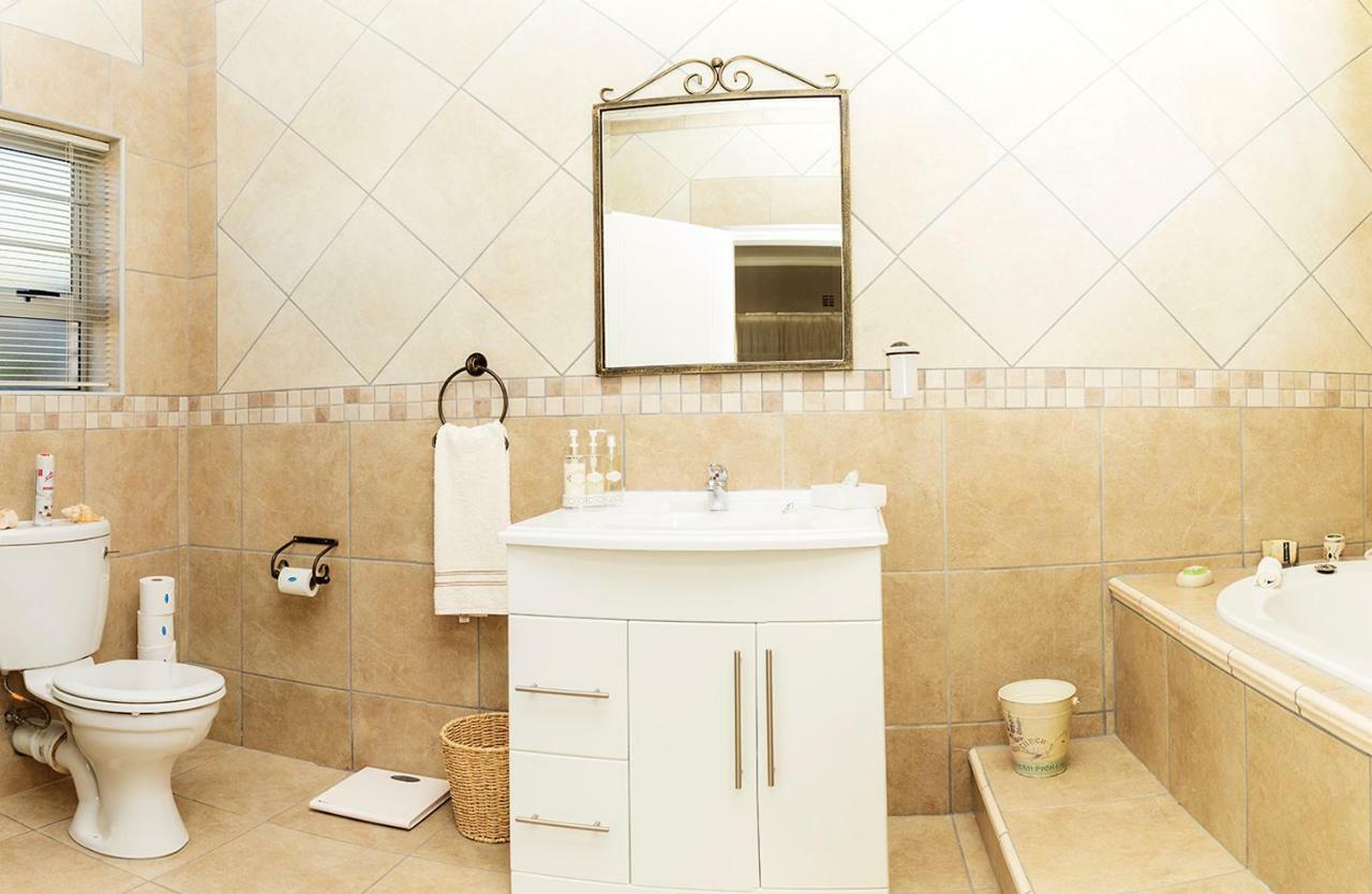 Settle Inn Self Catering Accommodation Colchester Ngoại thất bức ảnh